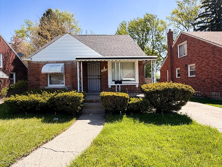 19170 Joann Ave — Photo 1