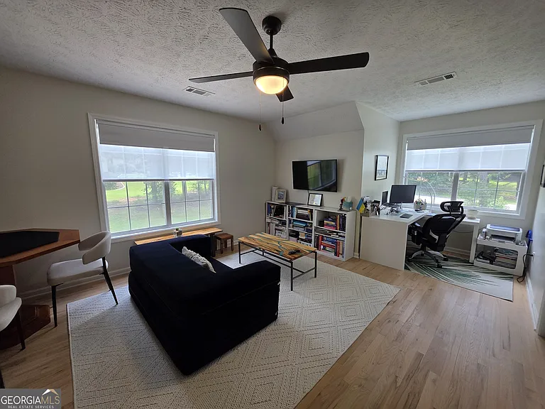 100 Bedford Forrest Dr — Photo 25