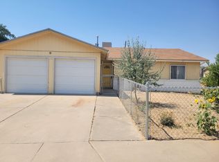 8824 Robby Ave SW, Albuquerque, NM 87121
