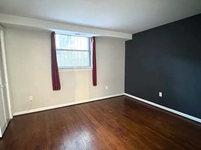 1661 Park Rd NW #B2 — Photo 7
