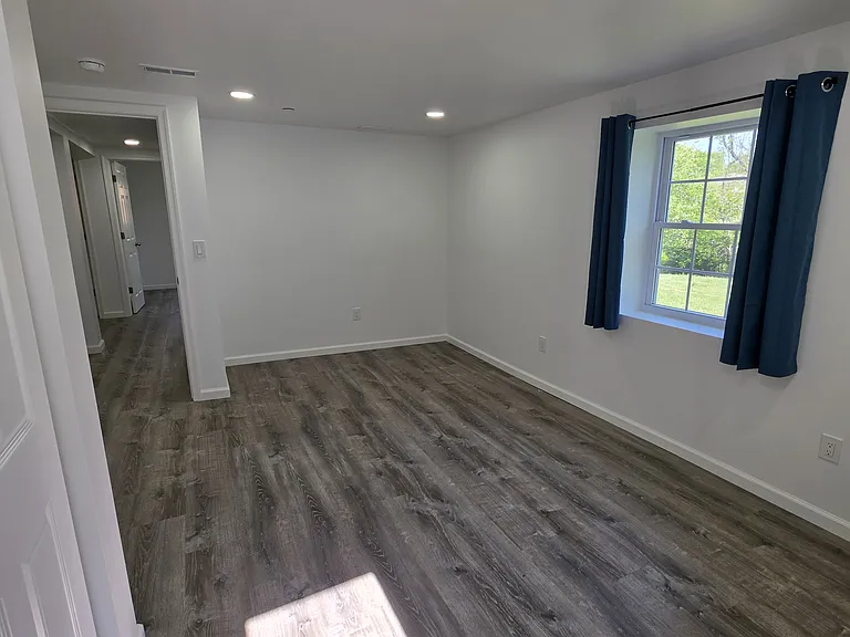 72 Ray St — Photo 24