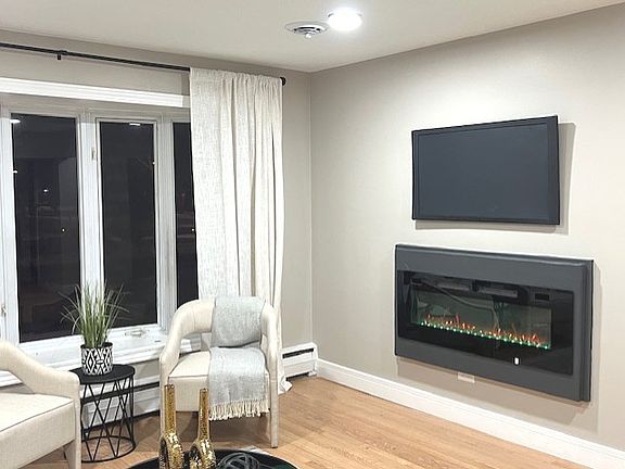 4th image of 3507 W 79th St