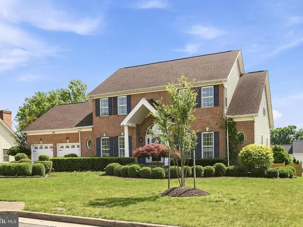 297 Huntersridge Rd, Winchester, VA 22602