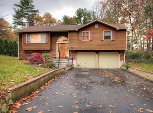 315 Franklin St, Reading, MA 01867