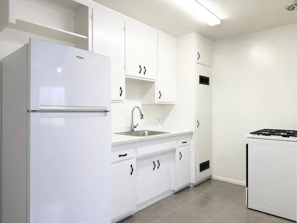 137 S Myers St APT A, Oceanside, CA 92054