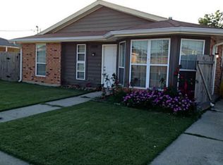 3016 Tara Dr, Violet, LA 70092