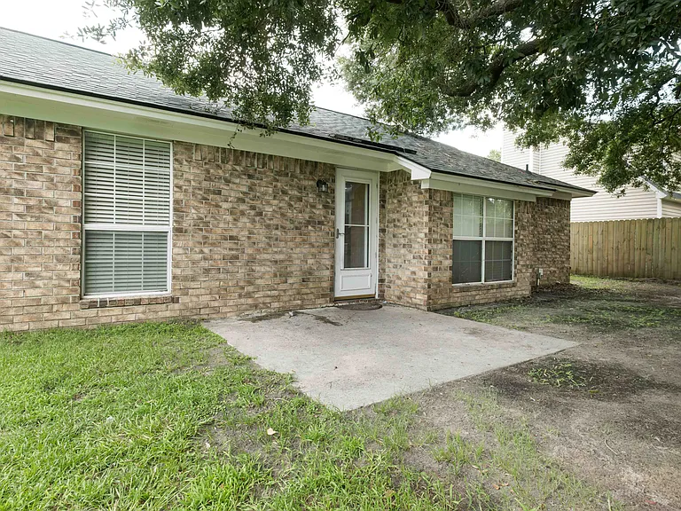 655 Osprey Dr — Photo 5