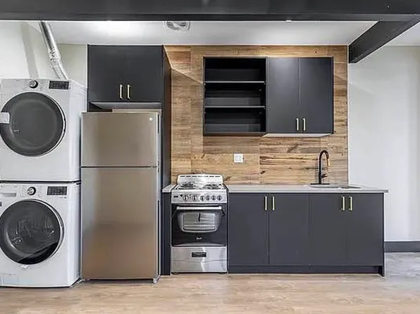 1667 Brooklyn Avenue image 6 of 10