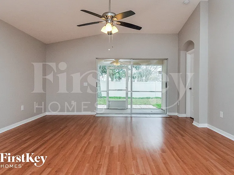 8129 Alamosa Wood Ave — Photo 8