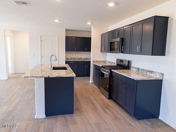 4th image of 875 W Calle Cajilla