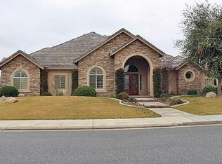 8956 Quail Cove Ct, Bakersfield, CA