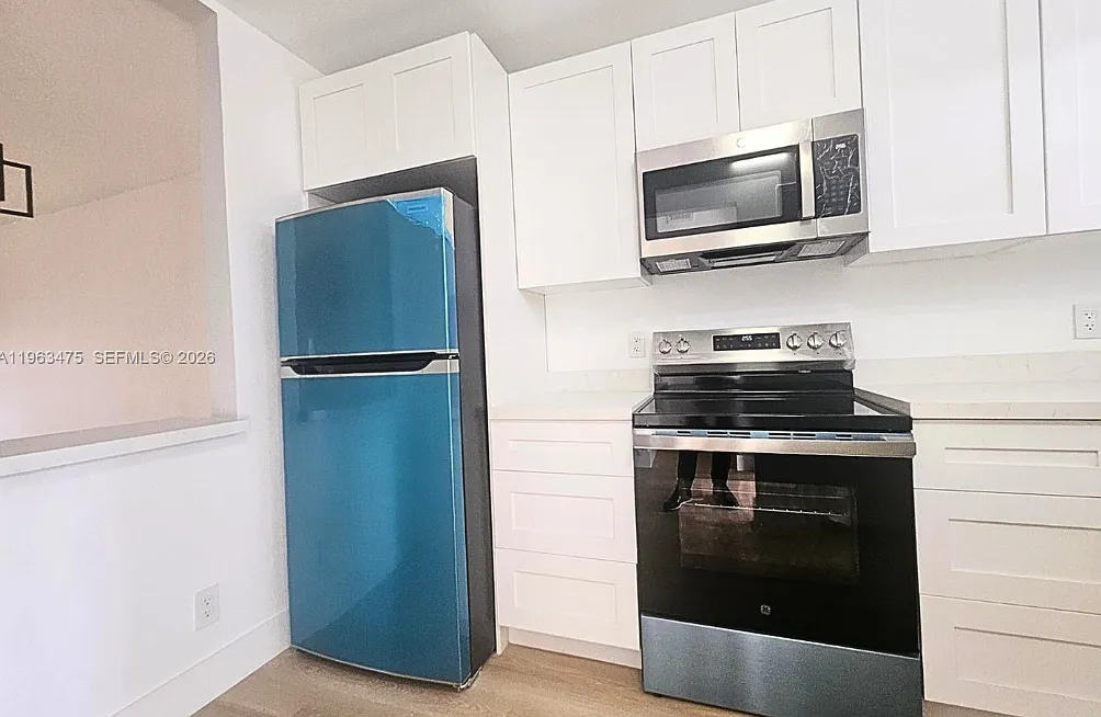 2 bed, 1298 sqft, $3,500 — Photo 4