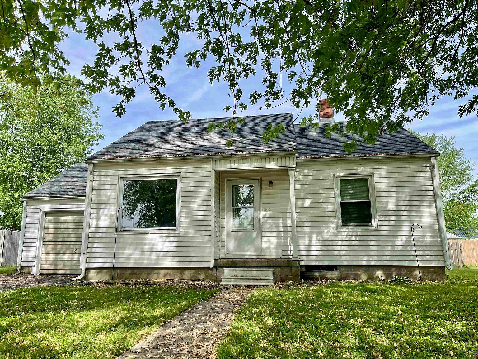 305 Ohio St, Michigantown, IN 46057 Zillow