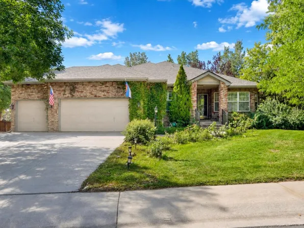 925 Deerhurst Cir, Fort Collins, CO 80525