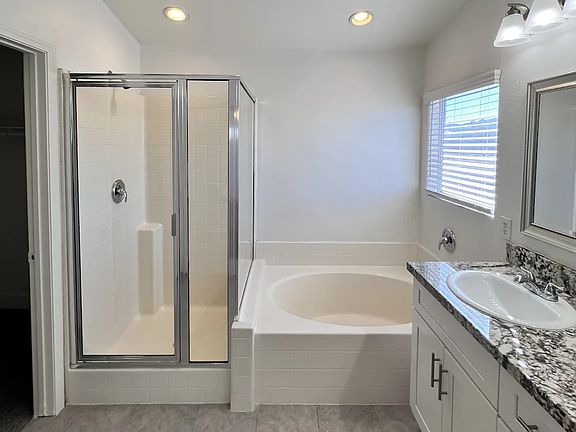 3rd image of 697 Blooming Sage Ct