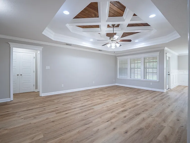 4251 Shadow Garden Dr — Photo 6