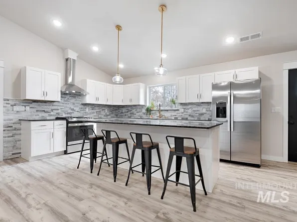 522 W Main St, Weiser, ID 83672