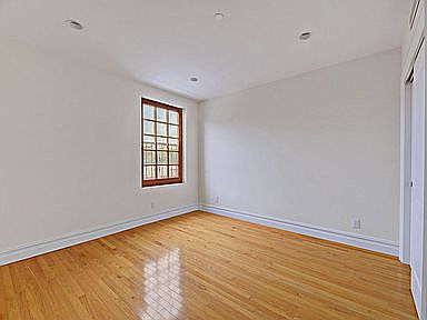 5th image of 2590 Ocean Ave #6