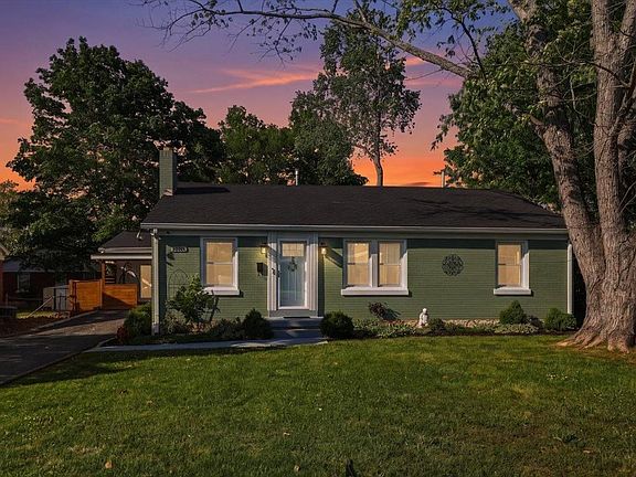 3rd image of 1008 Liberty Way