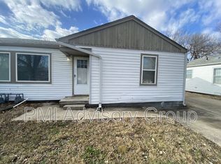 2817 SE Minnesota Ave, Topeka, KS 66605