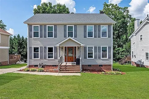 212 Glenview Dr Photo 1