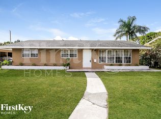 4962 Pineaire Ln, West Palm Beach, FL 33417