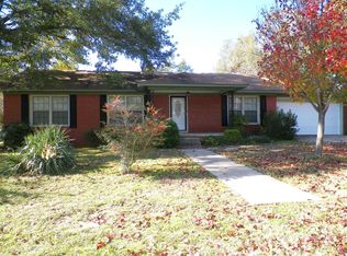 703 Warren St, Overton, TX 75684