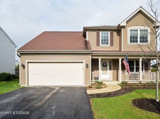 32558 Pilgrims Ct, Lakemoor, IL 60051