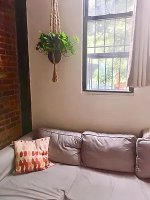 Rented by Owner | media 44