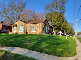 2222 32nd St, Des Moines, IA 50310