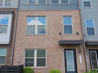 2107 Acadia Rd, Herndon, VA 20170