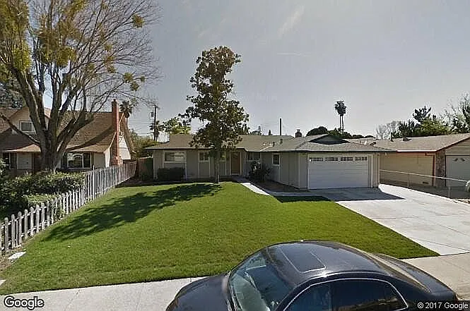 9908 Zion Way photo 1