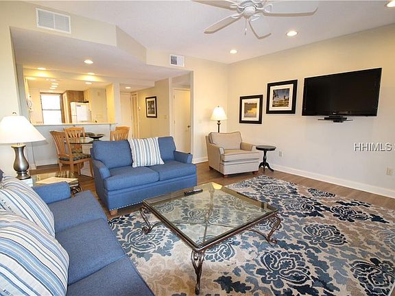 3rd image of 9 Harbourside Ln #7327B
