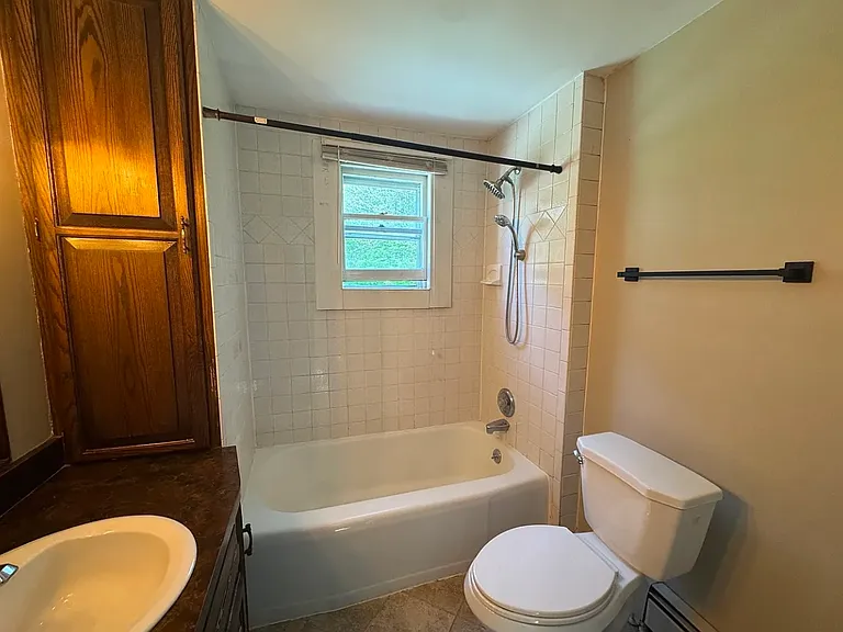 2192 Waterbury Rd #C — Photo 5