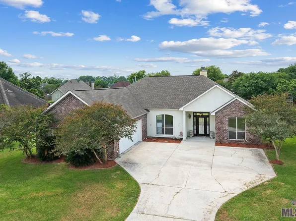 36497 Stanton Hall Ave, Denham Springs, LA 70706