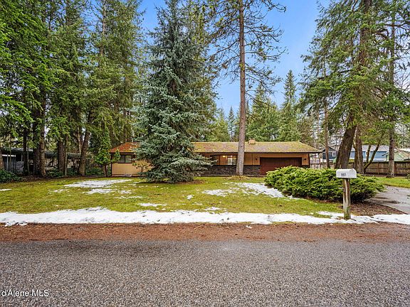 2nd image of 11951 N Pinetree Rd