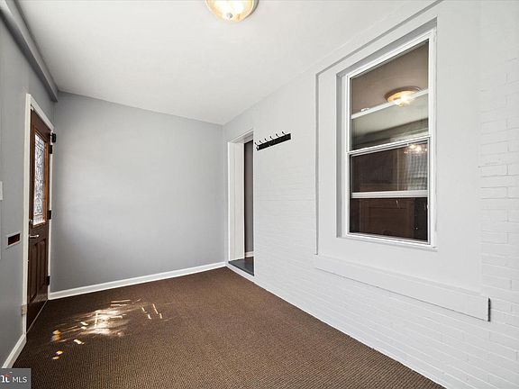 5th image of 814 S Vodges St #60