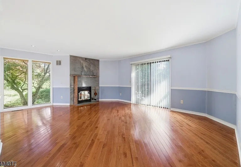 15 Delbarton Ct — Photo 7