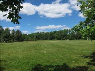 5 Gentore Ct, Edison, NJ 08820