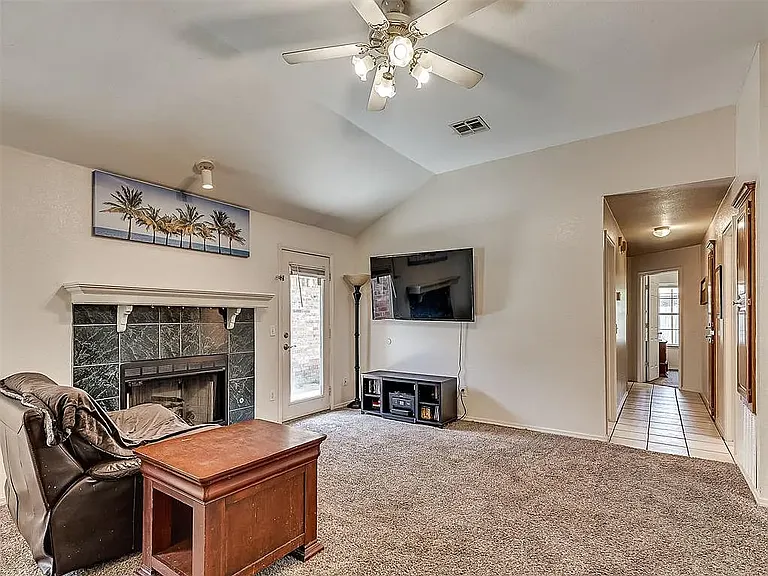 1325 White Oak Rd — Photo 15