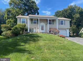 1310 Pennington Ln, Bowie, MD 20716