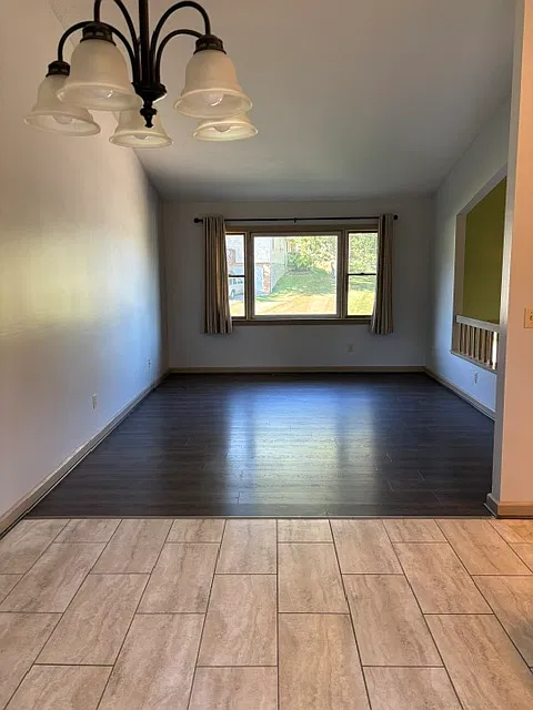 2 bed, 1080 sqft, $1,500 — Photo 2