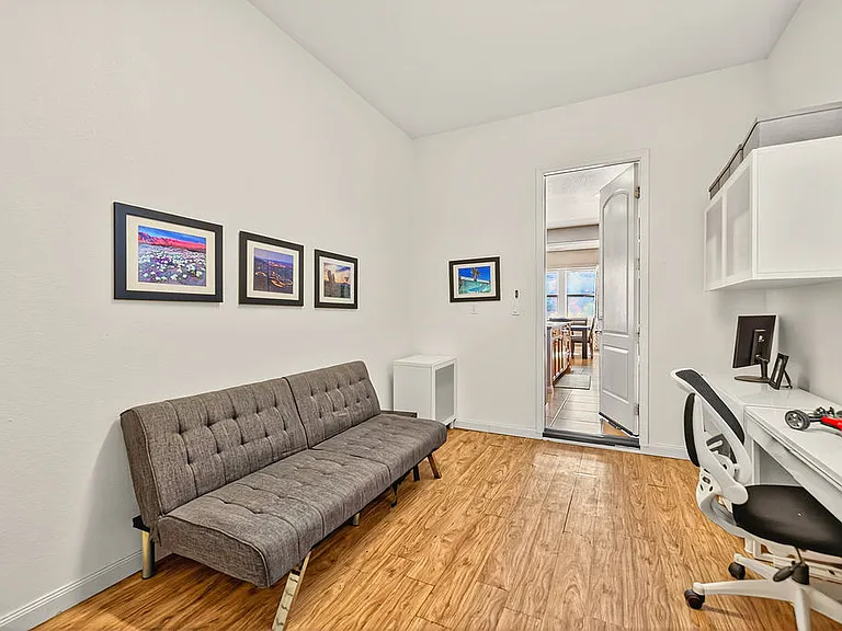 35831 Raphael Dr — Photo 20