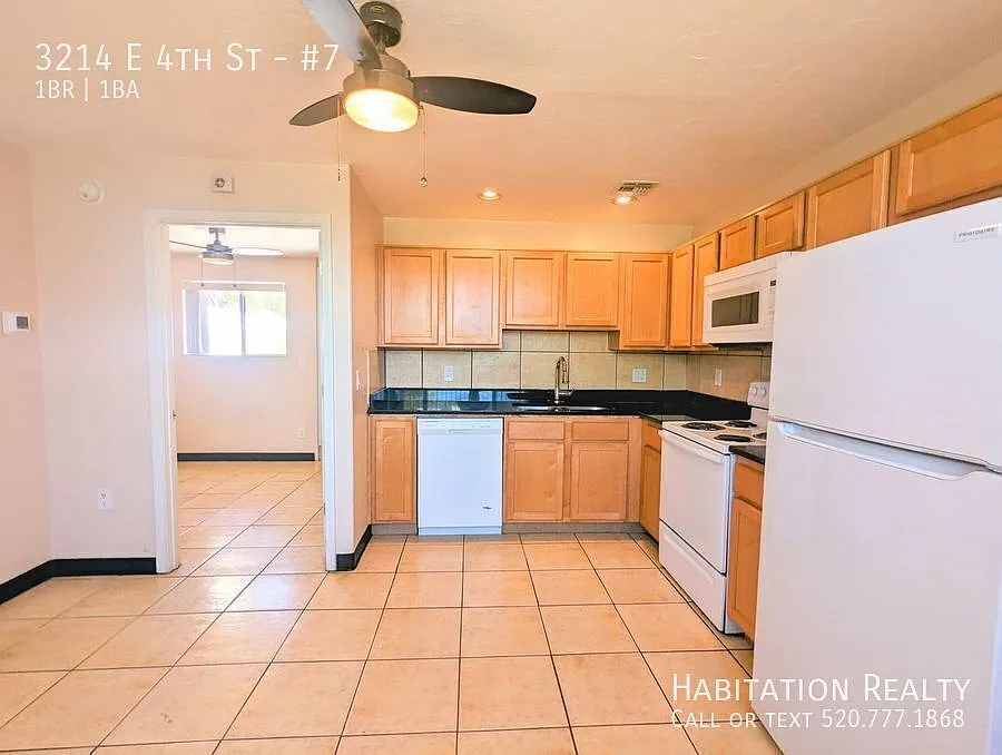 3214 E 4th St #7