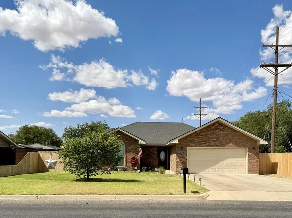 1104 SW Avenue G, Seminole, TX 79360