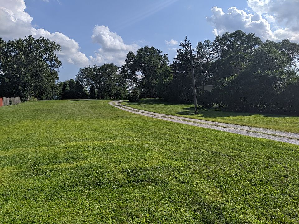 2nd image of 5407 Yale Ln