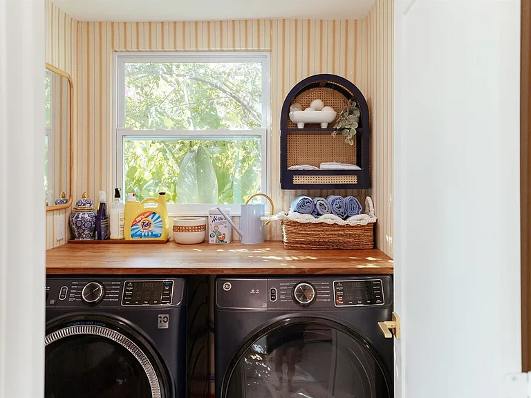 Laundry Room Cabinet