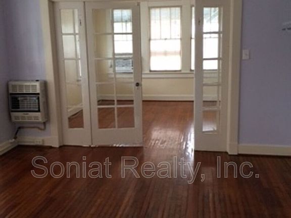 3rd image of 5324 Prytania St