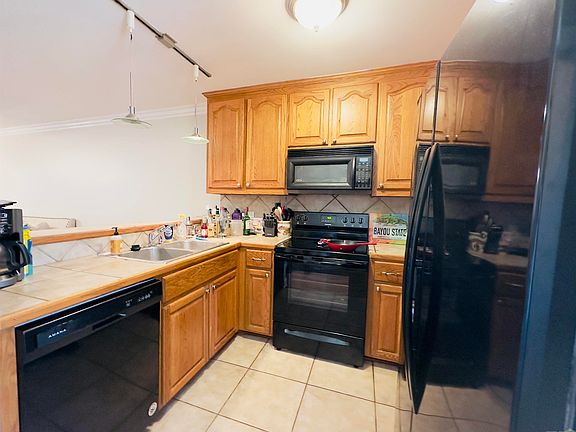 4th image of 13080 Burgess Ave APT 2