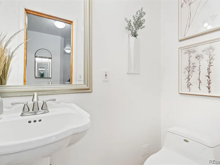 2311 S Jasmine Pl — Photo 10